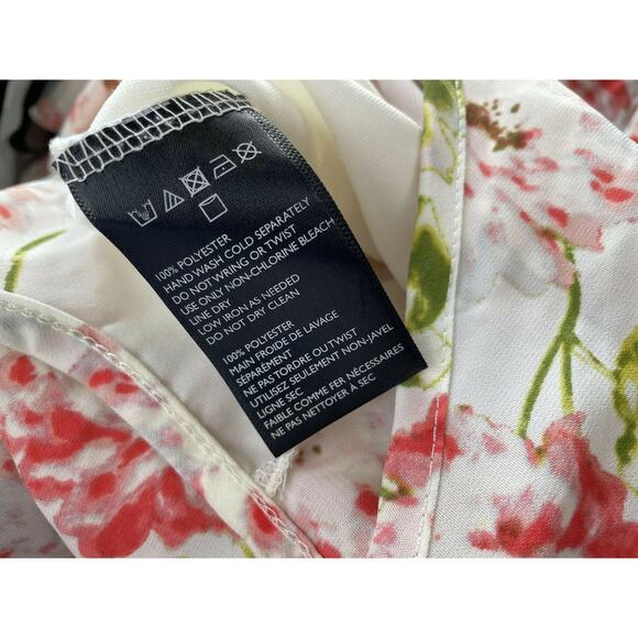 Urban Outfitters Pins & Needles Women's Floral Romper Size XS - Picture 4 of 6